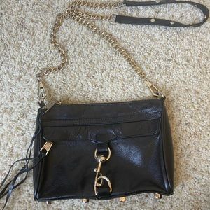 REBECCA MINKOFF MINI MAC IN BLACK W/ GOLD HARDWARE